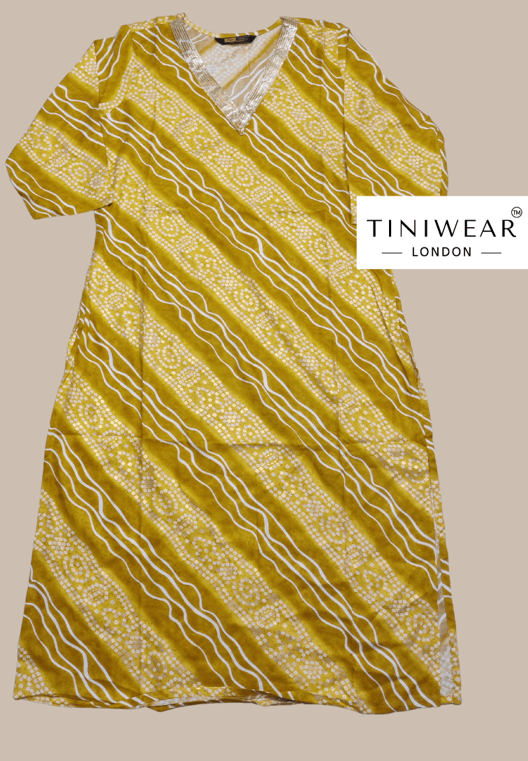Bandhani Printed Kurti - Image 3